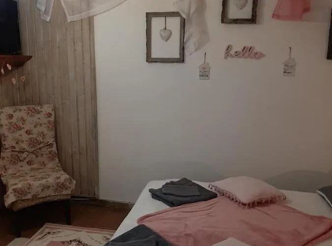édes Otthon Affittacamere